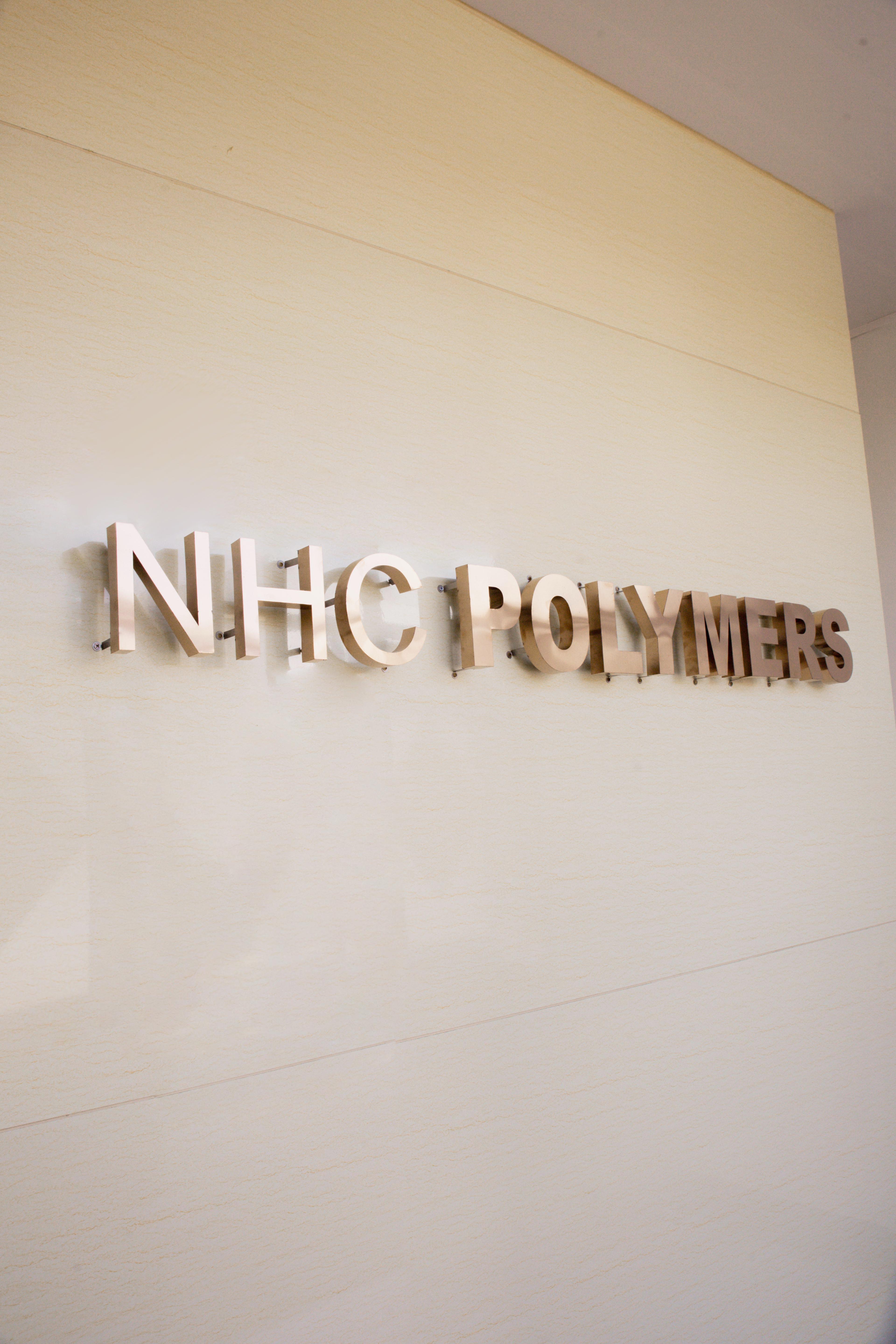 At the beginning of the establishment of our company in 2017, our employees adhere to the "spirit of craftsmanship and innovative thinking", deeply cultivates the segments of nylon modification, and gradually extended to other engineering plastic, focusing on the R & D and innovation of coloring, dispersion, compounding and other concerned technologies. We integrate the latest pigment TEC at home and abroad and continuously modify the equipment and Prod process,which makes us, from the aspects of the appearance and performance, giving plastics more amazing visual effect and more excellent physical and chemical properties.